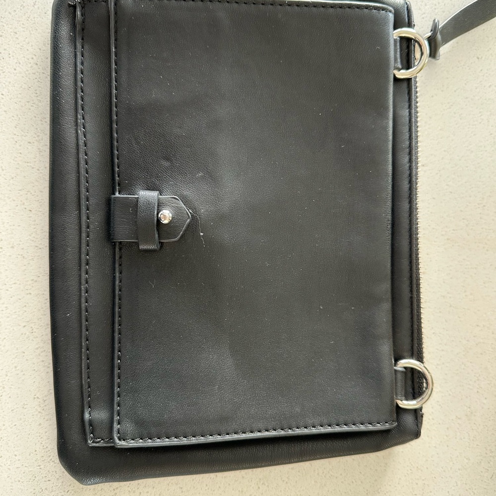 Kate & Alex Black Small Leather Wallet